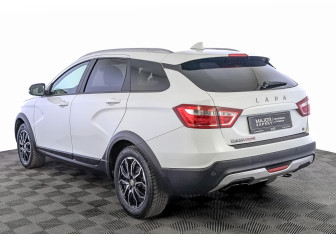 Подержанный автомобиль LADA (ВАЗ) Vesta Wagon 2019 года (7 фото)