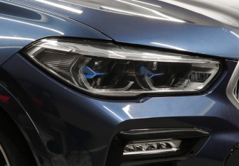 Подержанный автомобиль BMW X6 2020 года (7 фото)
