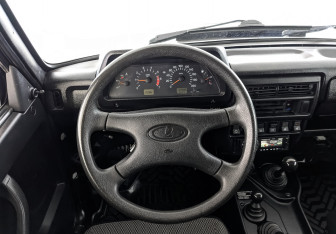 Подержанный автомобиль LADA (ВАЗ) 2121 (4x4) 2017 года (22 фото)