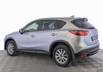Подержанный автомобиль Mazda CX-5 2016 года (7 фото)