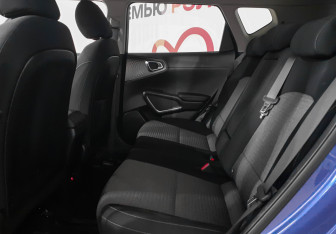 Подержанный автомобиль Kia Soul 2019 года (10 фото)