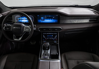 Подержанный автомобиль Jetour X90 2023 года (12 фото)