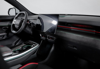 Подержанный автомобиль Jetour Dashing 2023 года (9 фото)