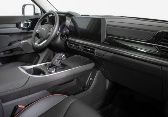 Подержанный автомобиль Haval H3 2024 года (9 фото)
