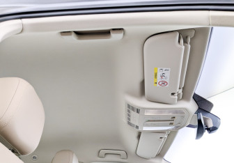 Подержанный автомобиль Volkswagen Touareg 2019 года (23 фото)