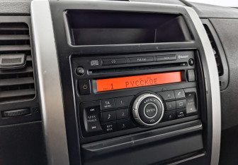 Подержанный автомобиль Nissan X-Trail 2011 года (26 фото)