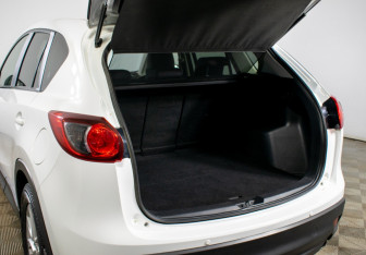 Подержанный автомобиль Mazda CX-5 2013 года (12 фото)