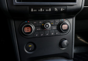 Подержанный автомобиль Nissan Qashqai 2008 года (18 фото)
