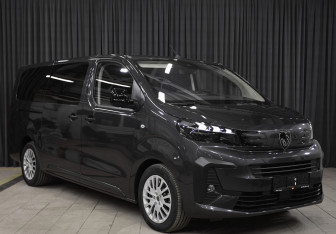 Новый Peugeot Traveller 2024 (3 фото)