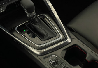 Подержанный автомобиль Kaiyi E5 2023 года (17 фото)