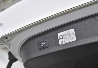 Подержанный автомобиль Ford Kuga 2019 года (12 фото)