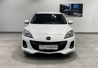 Подержанный автомобиль Mazda 3 Hatchback 2012 года (2 фото)