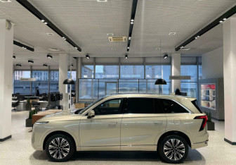 Новый Wey 07 2024 (3 фото)