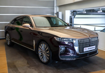 Подержанный автомобиль Hongqi H9 2023 года (3 фото)