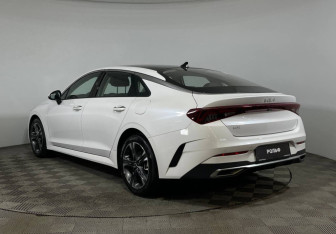 Новый Kia K5 2024 (4 фото)