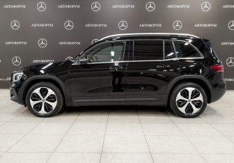 Подержанный автомобиль Mercedes-Benz GLB 2020 года (8 фото)