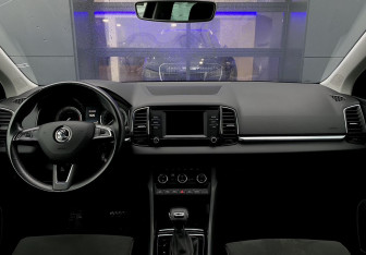Подержанный автомобиль Skoda Karoq 2020 года (11 фото)