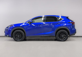 Подержанный автомобиль Lexus NX 2016 года (8 фото)