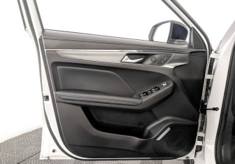 Подержанный автомобиль Haval Jolion 2024 года (19 фото)