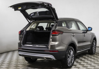 Новый Geely Atlas Pro 2023 (18 фото)