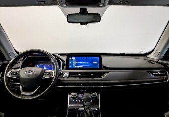 Подержанный автомобиль Chery Tiggo 8 2020 года (14 фото)