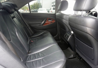Подержанный автомобиль Toyota Camry Sedan 2011 года (12 фото)