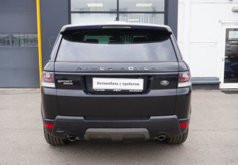Подержанный автомобиль Land Rover Range Rover Sport 2014 года (6 фото)