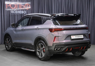 Подержанный автомобиль Geely Coolray 2023 года (7 фото)
