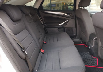 Подержанный автомобиль Ford Mondeo Sedan 2014 года (11 фото)