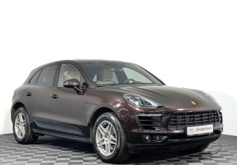 Подержанный автомобиль Porsche Macan 2017 года (3 фото)