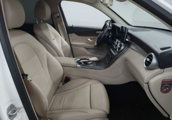 Подержанный автомобиль Mercedes-Benz GLC Coupe 2015 года (10 фото)