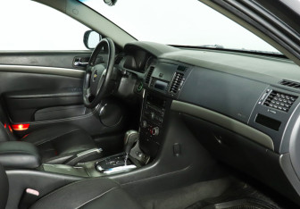 Подержанный автомобиль Chevrolet Epica 2008 года (9 фото)