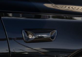 Подержанный автомобиль Geely Monjaro 2025 года (31 фото)