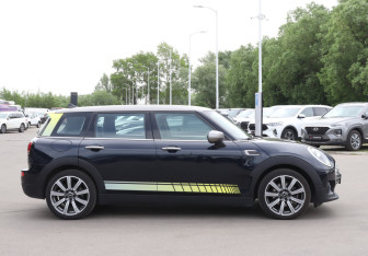 Подержанный автомобиль MINI Clubman Wagon 2020 года (4 фото)
