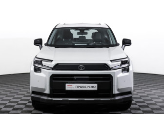 Подержанный автомобиль Toyota RAV4 2025 года (2 фото)