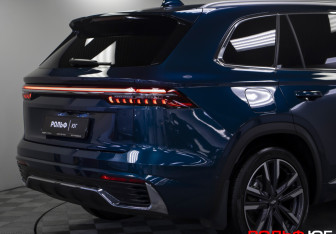 Подержанный автомобиль Geely Monjaro 2023 года (31 фото)