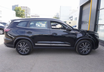 Подержанный автомобиль Chery Tiggo 8 Pro Max 2024 года (4 фото)