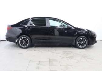 Подержанный автомобиль Chevrolet Monza 2023 года (7 фото)