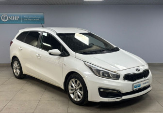 Подержанный автомобиль Kia Ceed Wagon 2016 года (3 фото)