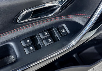 Подержанный автомобиль Kia Ceed GT 2014 года (25 фото)