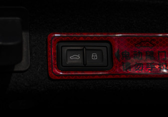Подержанный автомобиль Audi A6 Sedan 2024 года (27 фото)