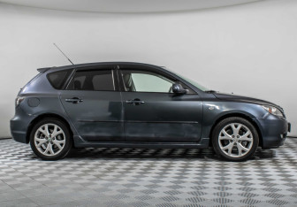 Подержанный автомобиль Mazda 3 Hatchback 2008 года (4 фото)
