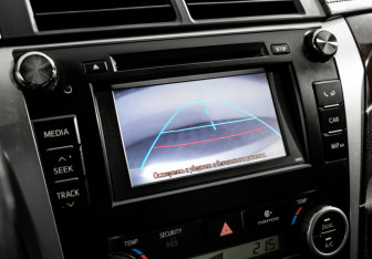 Подержанный автомобиль Toyota Camry Sedan 2013 года (15 фото)