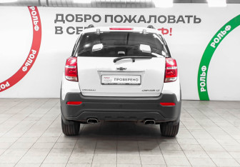 Подержанный автомобиль Chevrolet Captiva 2013 года (5 фото)