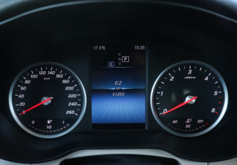 Подержанный автомобиль Mercedes-Benz GLC Coupe 2021 года (10 фото)