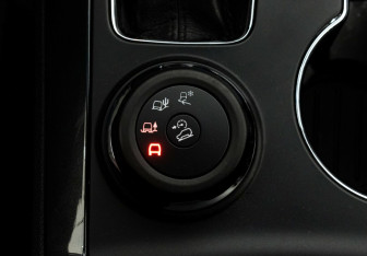 Подержанный автомобиль Ford Explorer 2018 года (13 фото)