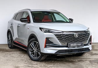 Подержанный автомобиль Changan CS55PLUS 2024 года (3 фото)