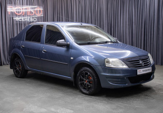 Подержанный автомобиль Renault Logan Sedan 2010 года (3 фото)