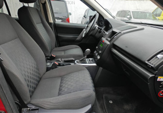 Подержанный автомобиль Land Rover Freelander 2008 года (9 фото)