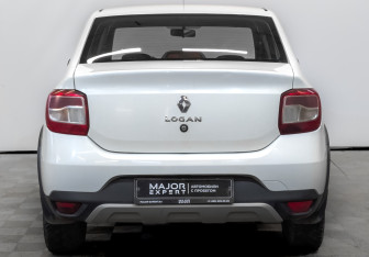 Подержанный автомобиль Renault Logan Sedan 2021 года (6 фото)